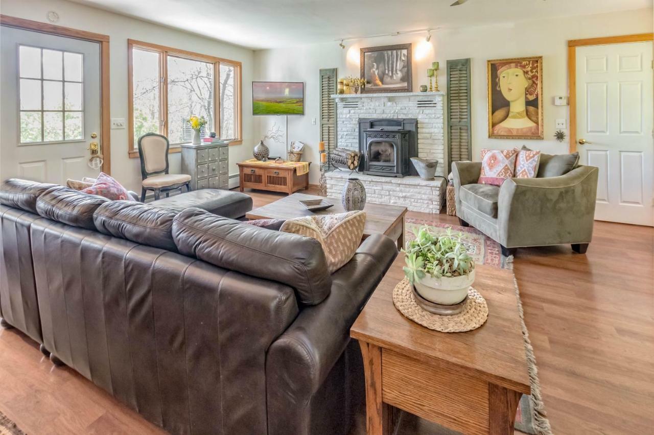 Moonshadow B&B Hammondsport Bagian luar foto